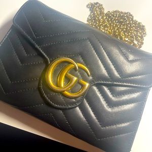 Black double G chain wallet